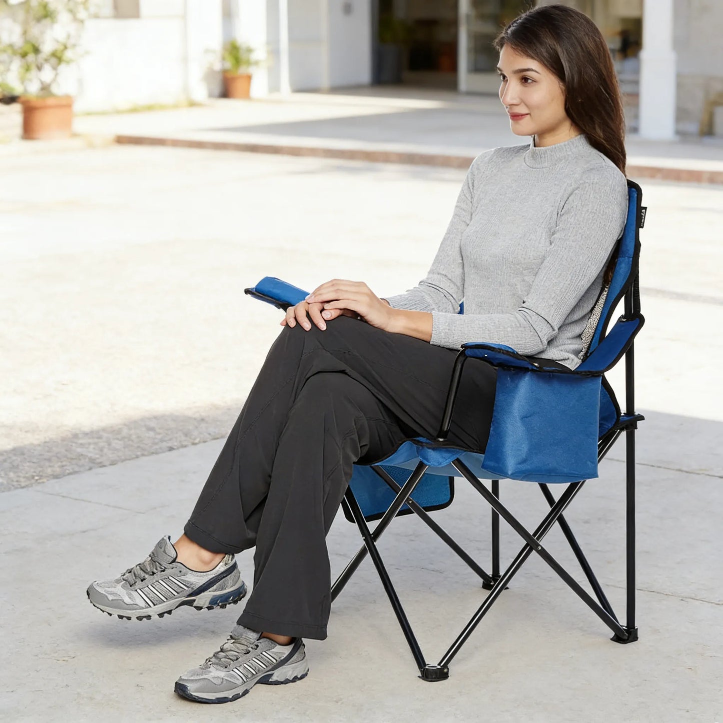 Folding Outdoor Chair, Sturdy Steel Frame with Good Weight Capacity, Easy to Carry